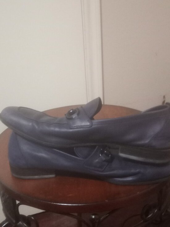 SALVATORE FERRAGAMO BLUE LEATHER BUCKLE DETAIL LOAFERS Sz 7.5D MADE IN ITALY main image 6